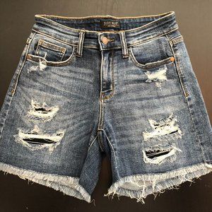 Judy Blue Mid Rise Patch Shorts By Judy Blue